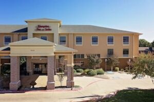 Picture of Hampton Inn & Suites Denton