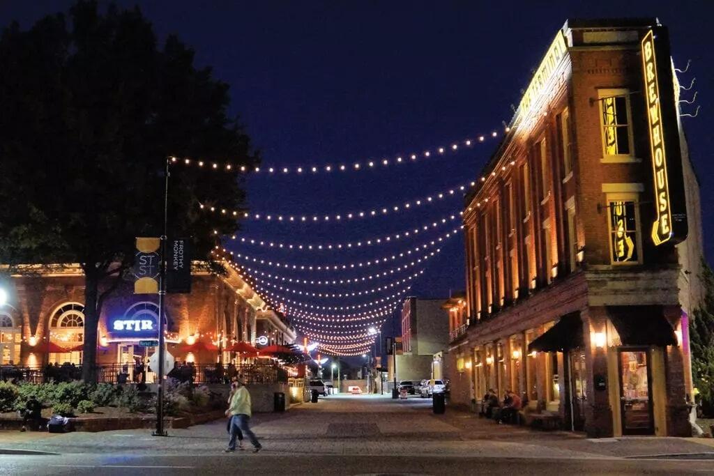 Picture of Station Street (Food/Drinks/Coffee/Clubs)