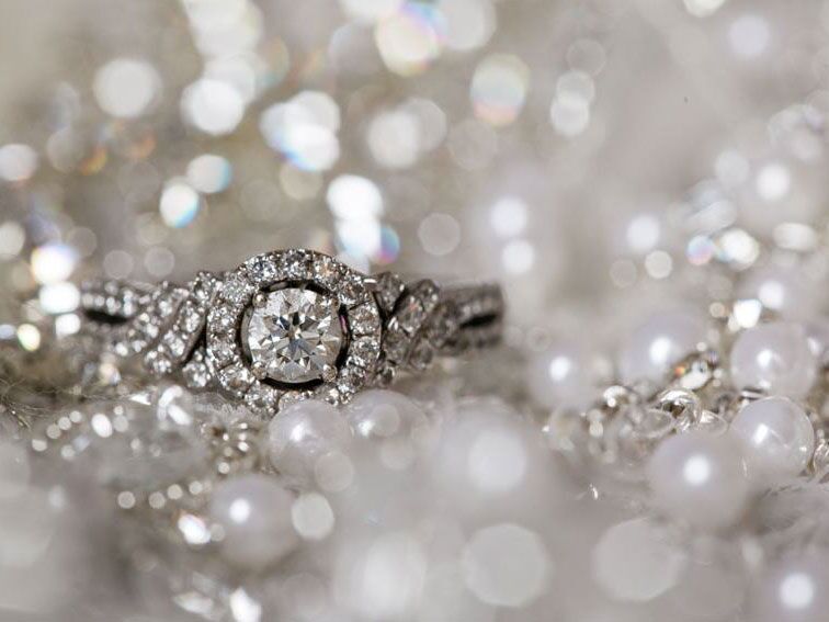 engagement ring
