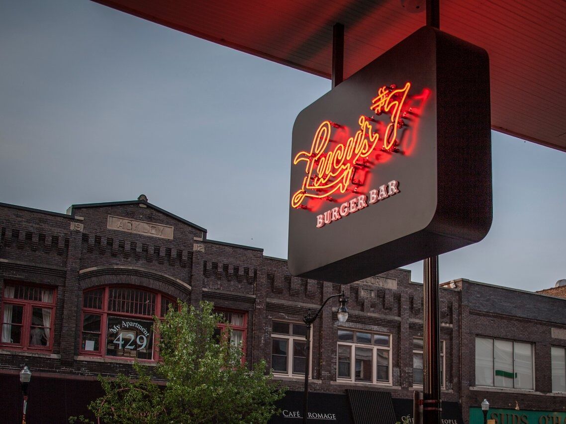 Picture of Lucy's #7 Burger Bar