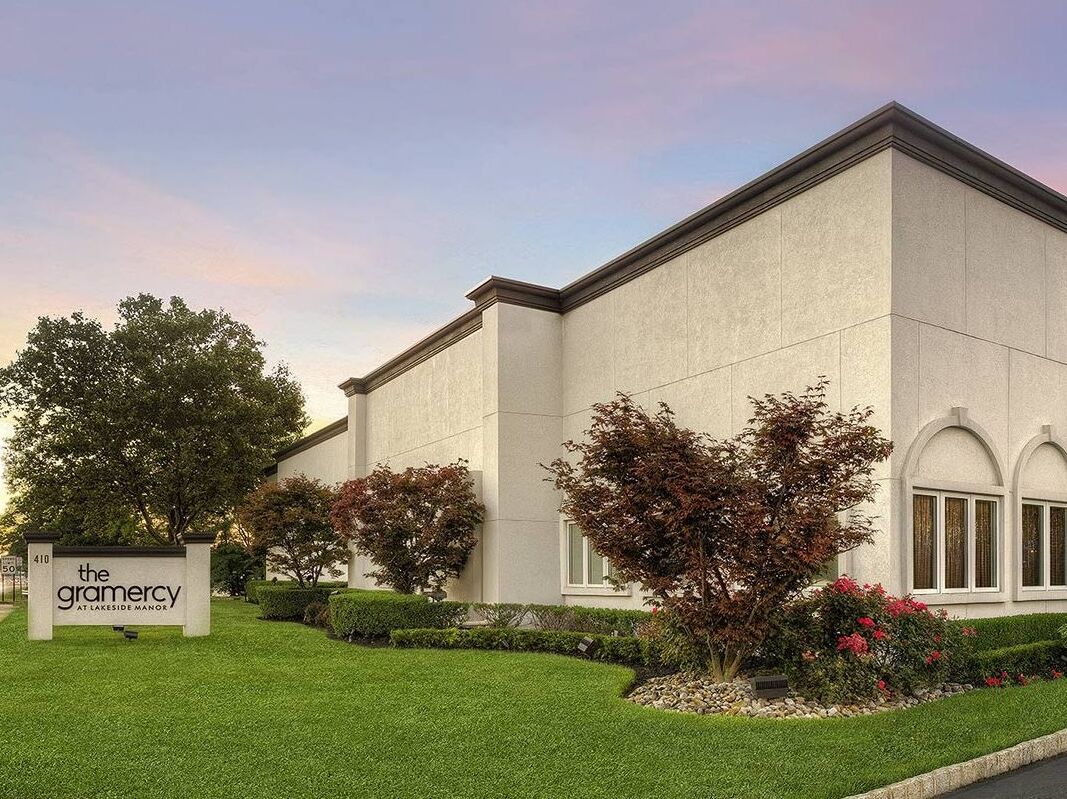 Picture of Wedding Venue: The Gramercy at Lakeside Manor