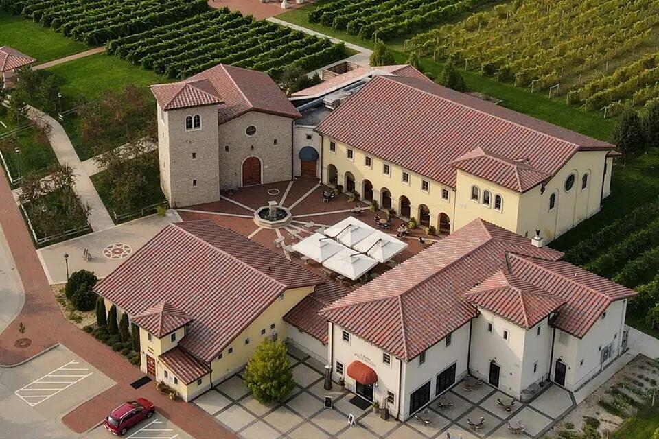 Picture of Villa Bellezza Winery & Vineyards