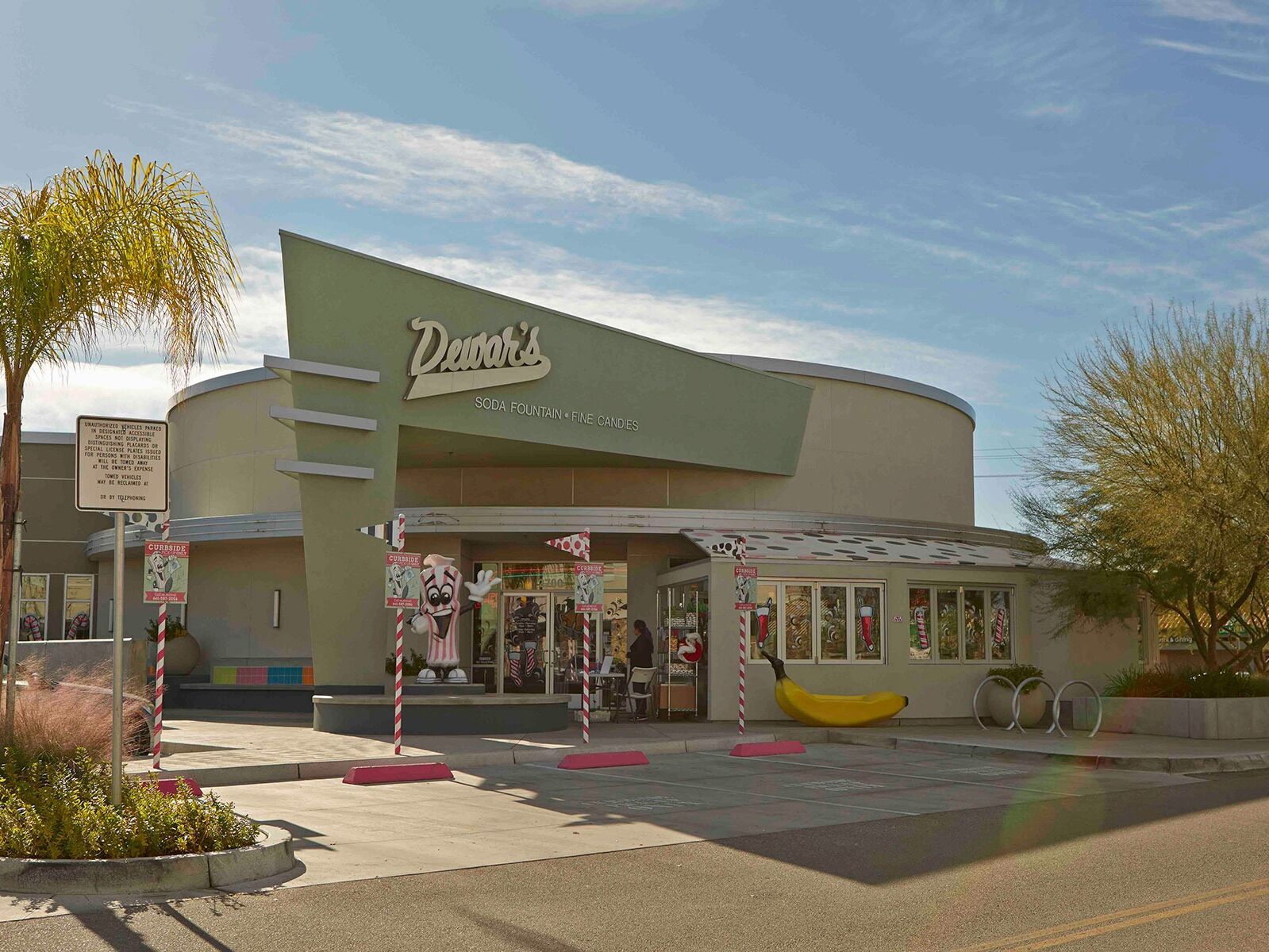 Picture of Dewar's Candy Shop