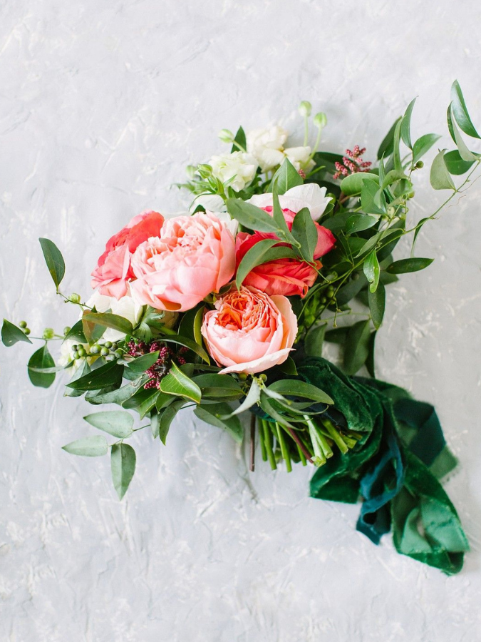 Pink garden rose bouquet