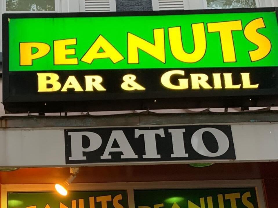 Picture of Peanuts Bar & Grill