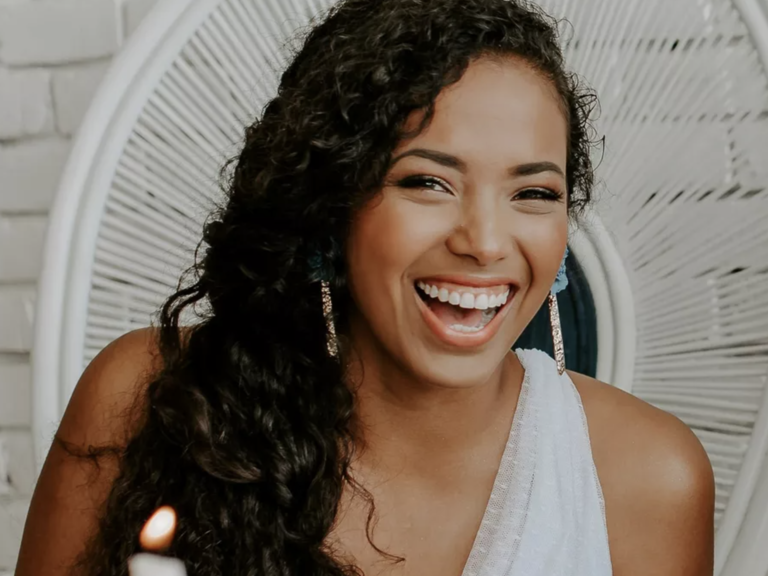 bride with curly hair