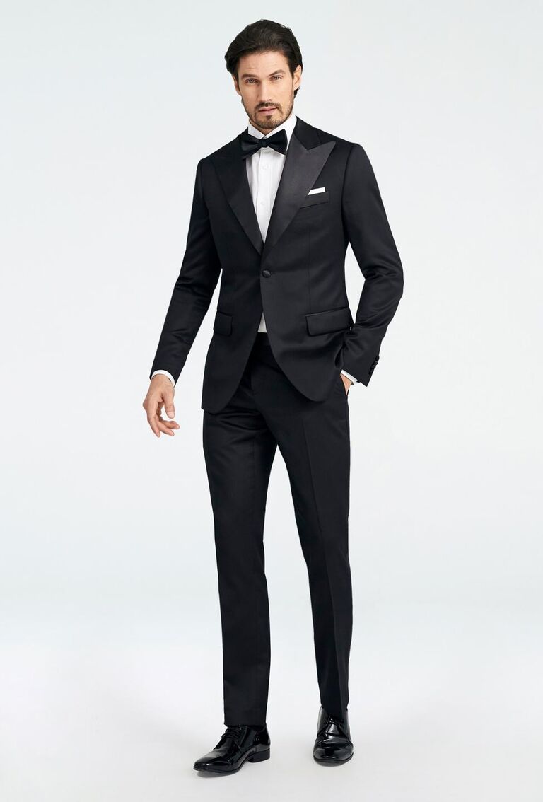 13 Best Men's Wedding Suits in 2023, According to Style Experts