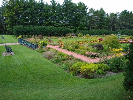Picture of Clemens Gardens