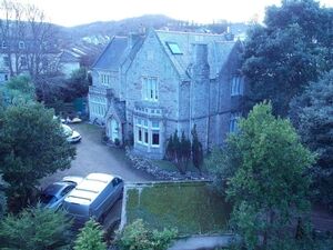 Picture of The Darnley Hotel