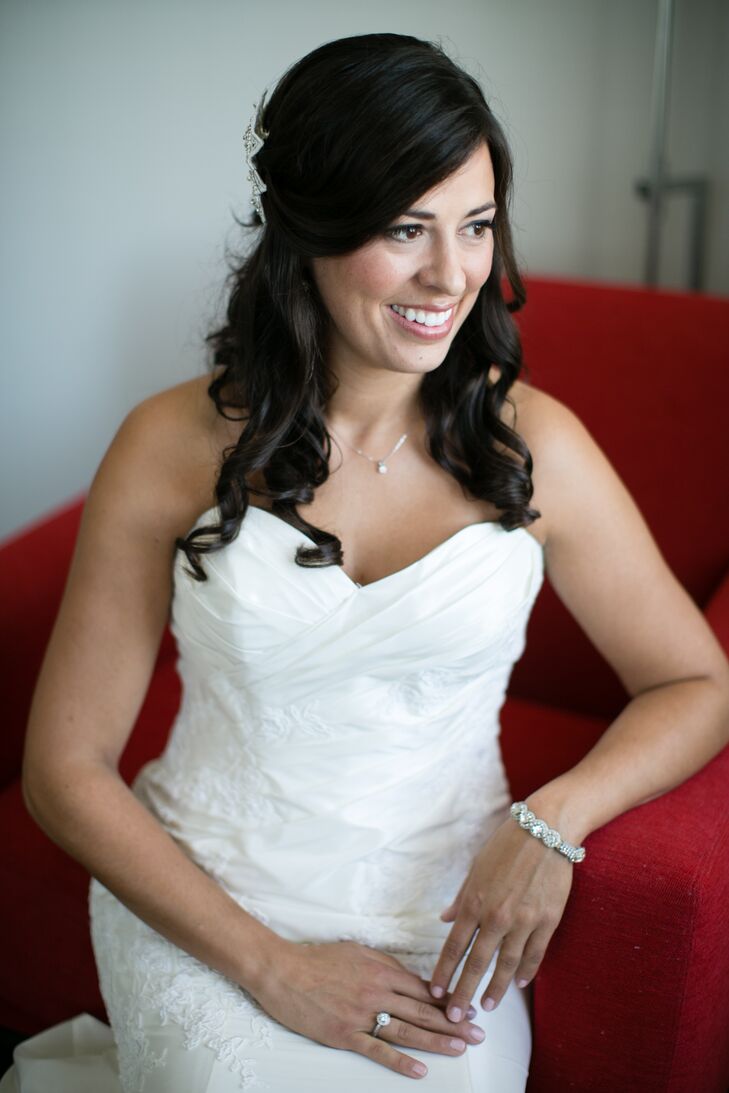 Elisa accessorized her outfit with Badgley Mischka heels, a bracelet from BHLDN and a hair clip from her favorite store in Point Pleasant New Jersey, Sunshine Daydream.