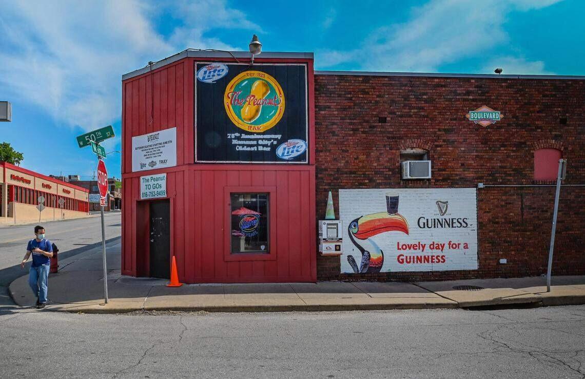 Picture of Peanut on Main