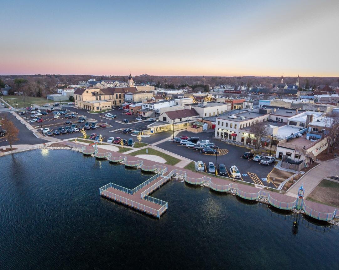 Picture of Downtown Oconomowoc