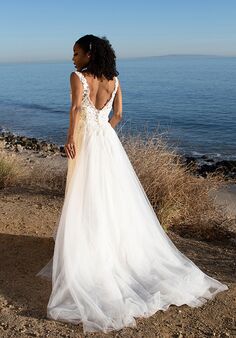 Stella York 7317 A-Line Wedding Dress