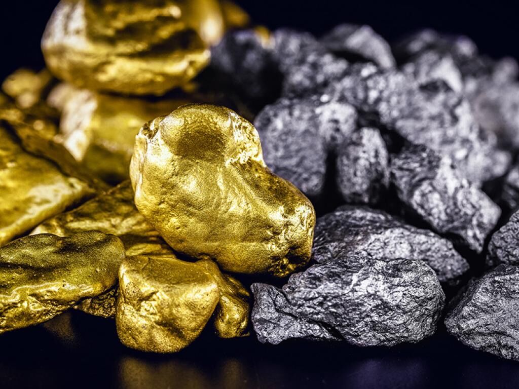 Picture of Gold & Silver 