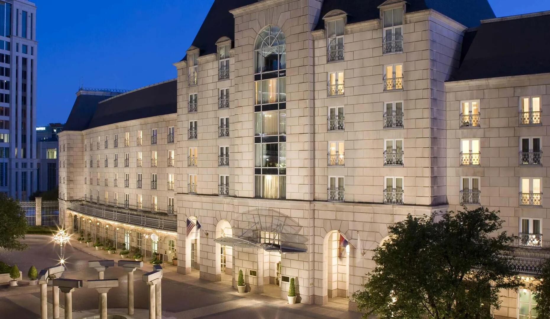 Picture of Hotel Crescent Court