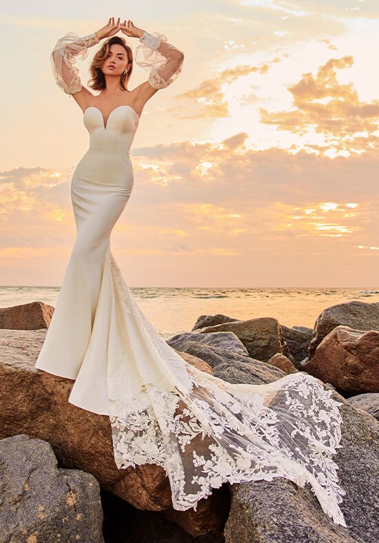Martin Thornburg a Mon Cheri Collection MT1409 | Aria Fit-and-Flare Wedding Dress - 1
