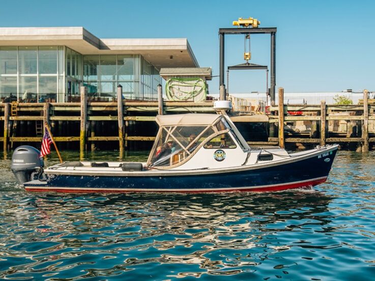 Picture of Fogg's Water Taxi and Charters