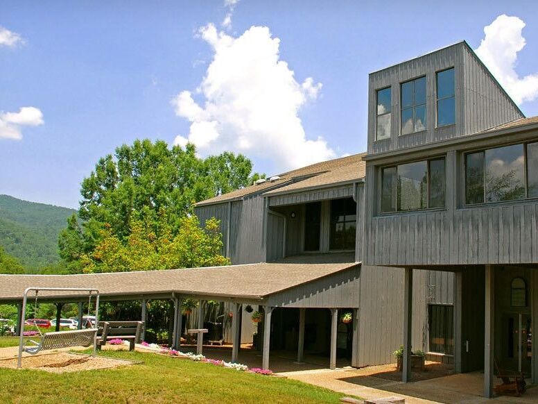 Picture of Unicoi State Park & Lodge