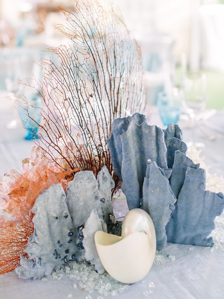 A mermaid-inspired centerpiece.
