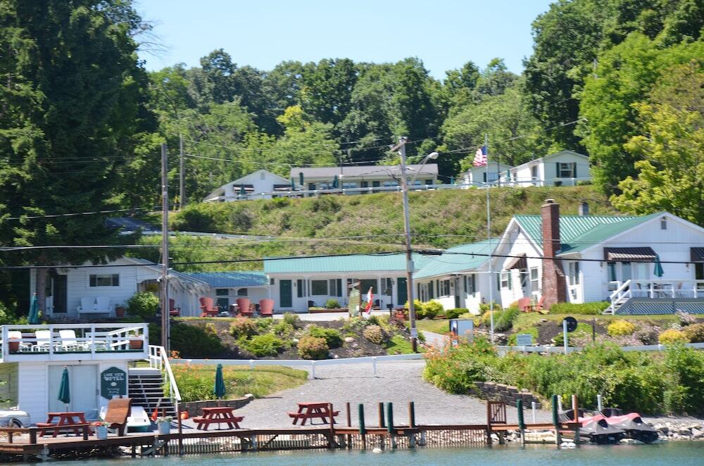 Picture of Lake View Motel