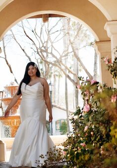 Essense of Australia D3340 plus Fit-and-Flare Wedding Dress