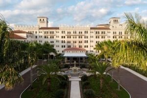 Picture of Cloister at The Boca Raton