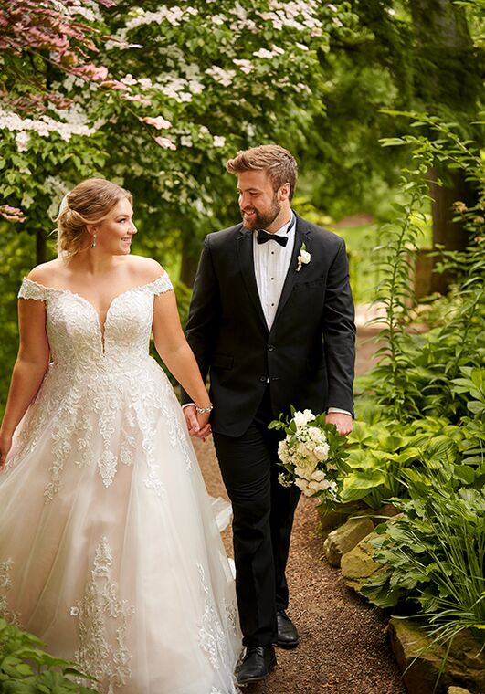 Essense of Australia D2815 plus Ball Gown Wedding Dress - 3