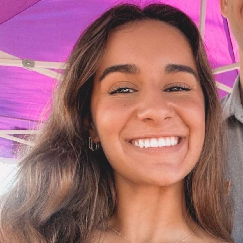 Picture of Alexis Zerangue- Babysitter