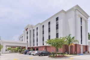 Picture of Hampton Inn Gonzales