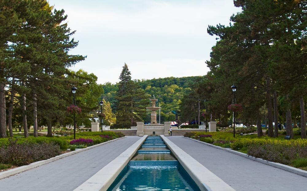 Picture of Gage Park and Tropical Greenhouse