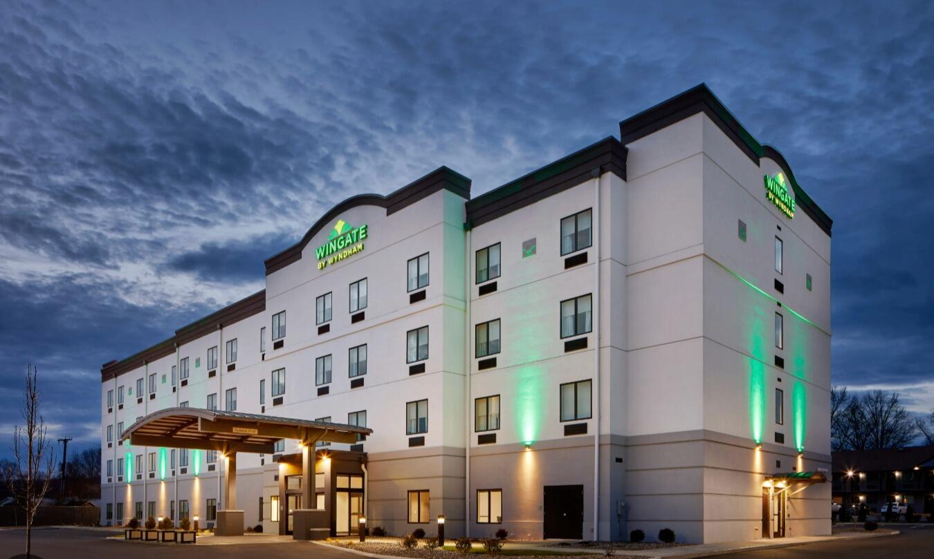 Picture of Wingate by Wyndham Hurricane WV