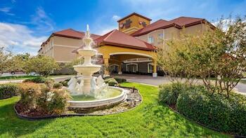 Picture of Best Western Plus Monica Royale Inn & Suites