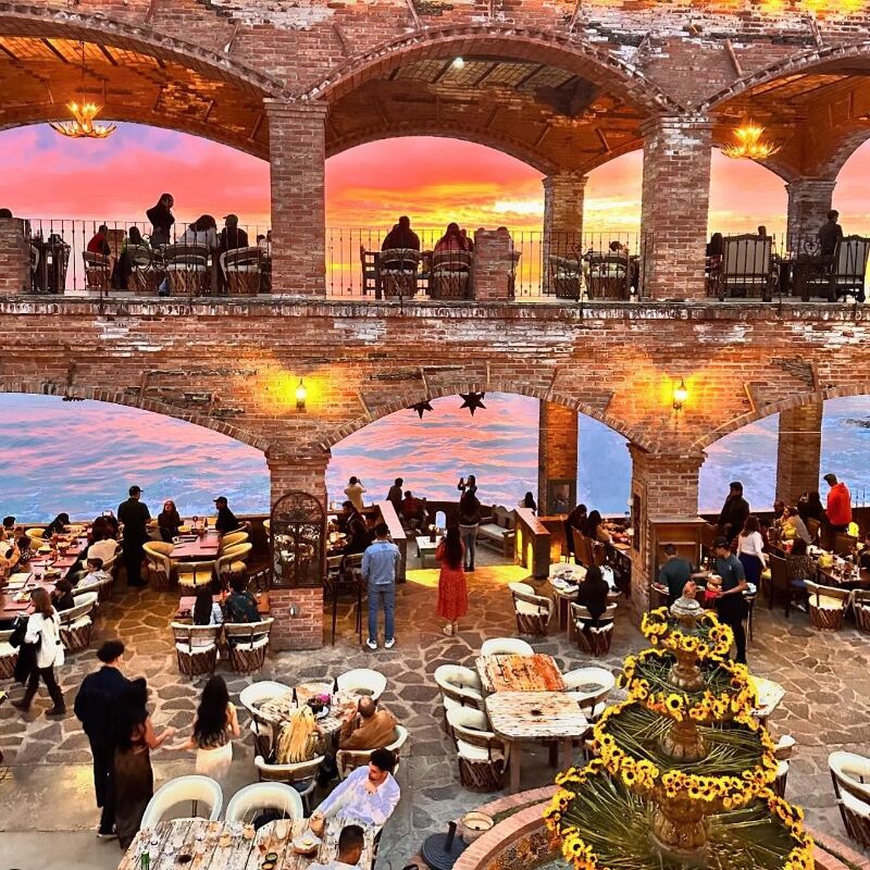 Picture of El Encanto