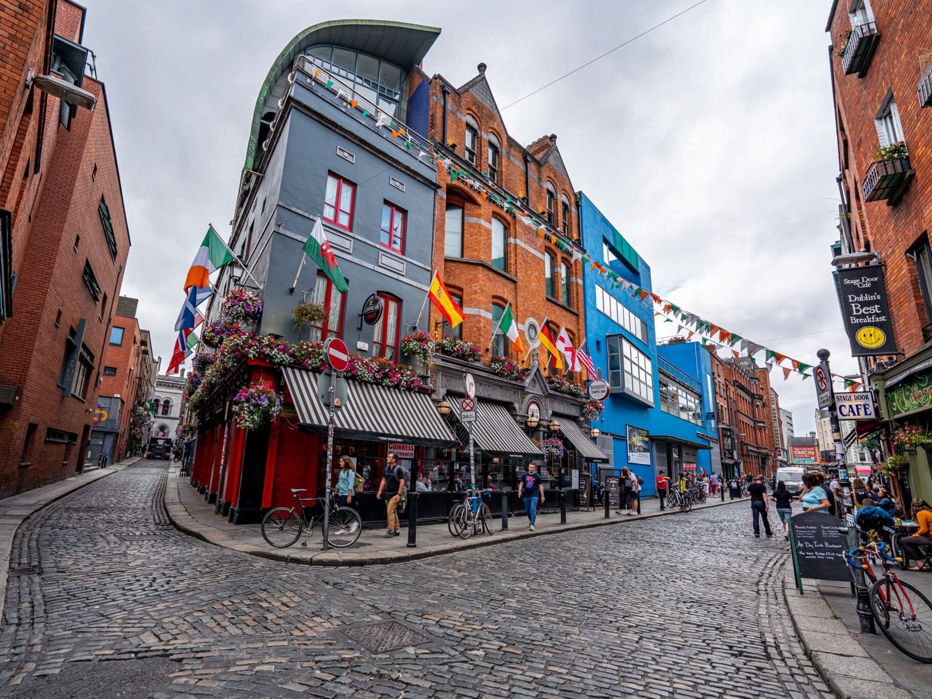 Picture of How to: Dublin Walking Tour with recs from the Bride and Groom