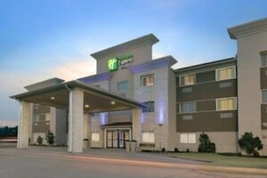 Picture of Holiday Inn Express Hotel & Suites Magnolia Lake Columbia an IHG Hotel