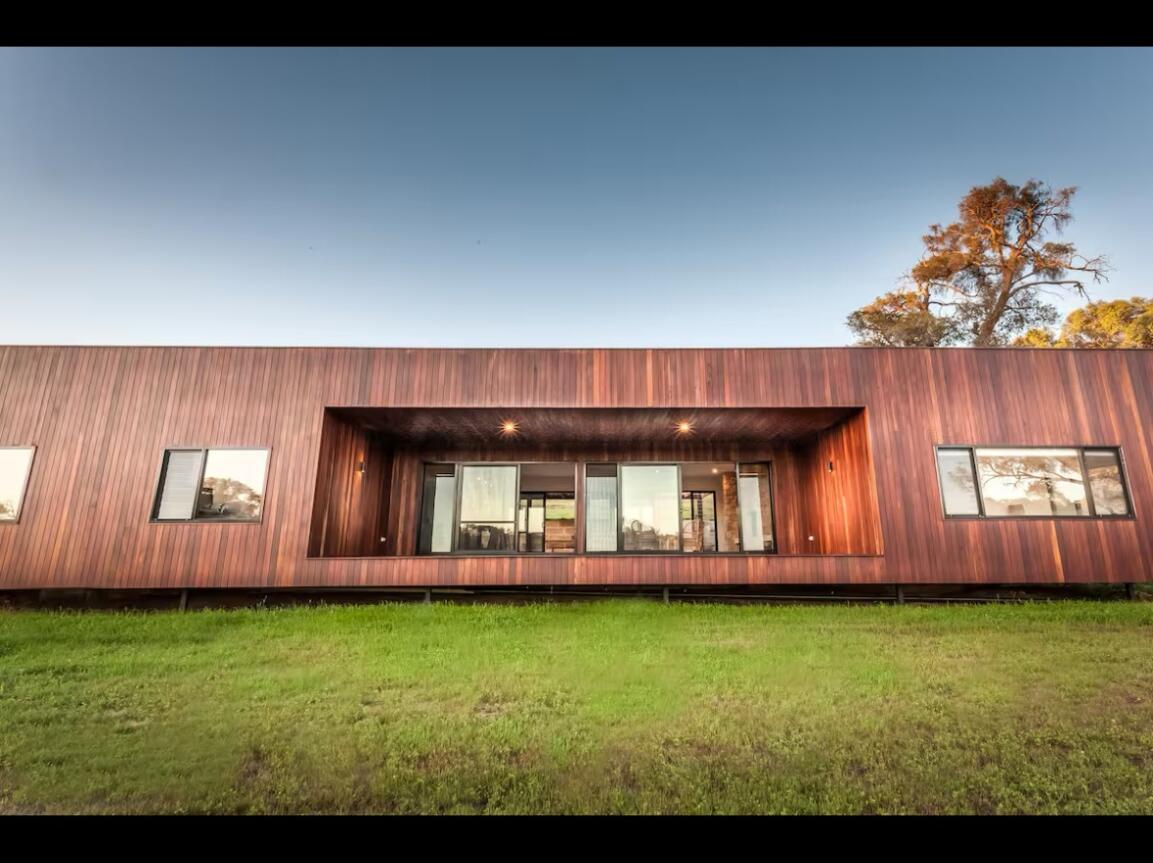 Picture of Freshwater house 