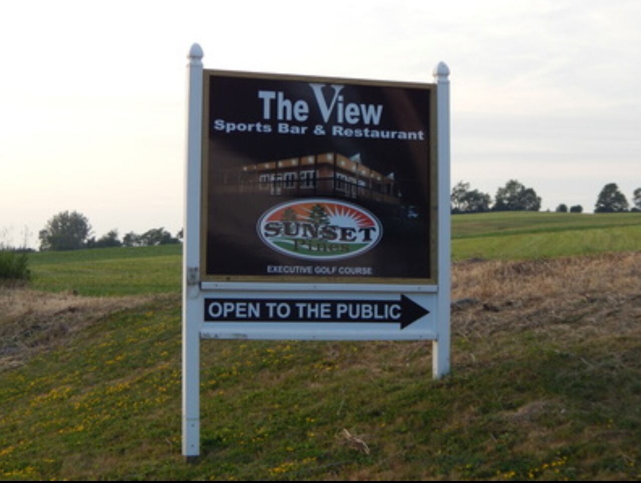 Picture of The View Sports Bar and Restaurant