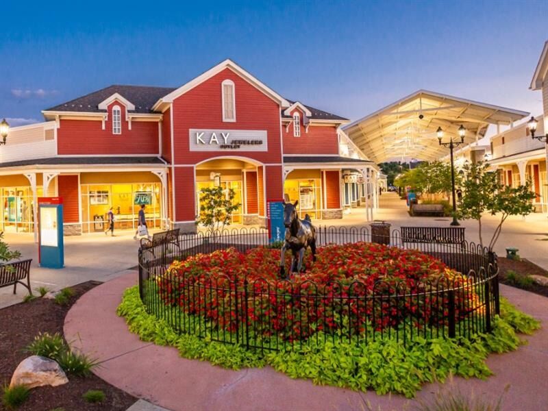 Picture of Tanger Outlets Pittsburgh