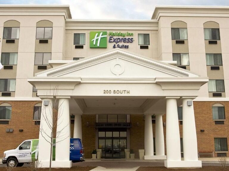 Picture of Holiday Inn Express & Suites Chicago West-O'Hare Arpt Area, an IHG Hotel