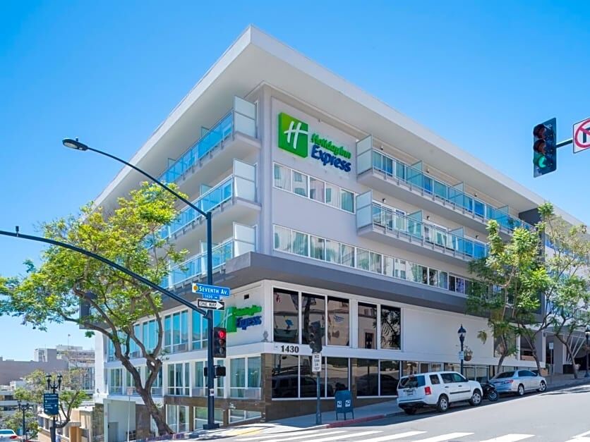 Picture of Holiday Inn Express & Suites El Cajon