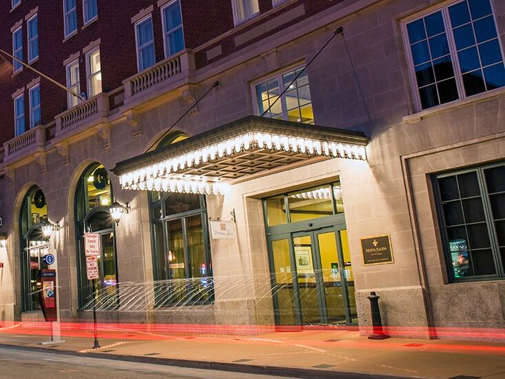 Picture of Hotel Julien Dubuque