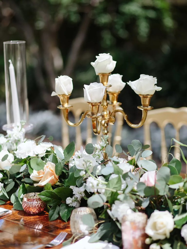Eucalyptus tablescape for your wedding day