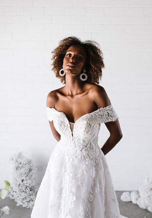 Essense of Australia D3241 A-Line Wedding Dress - 4