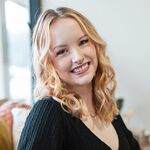 Emma Salchak
