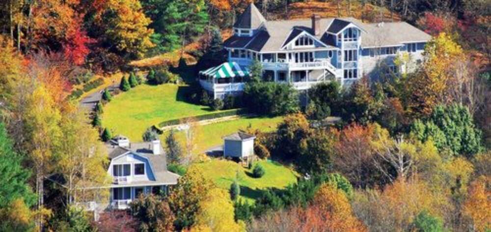 Picture of Innisfree Boutique Inn By-The-Lake