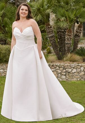 Kleinfeld Bridal  The Largest Selection of Wedding Dresses in the