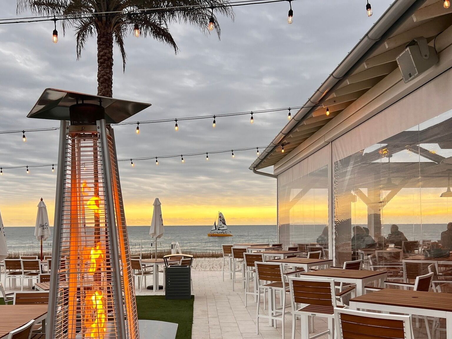 Picture of CoastAL Restaurant, Bar and Gift Shop