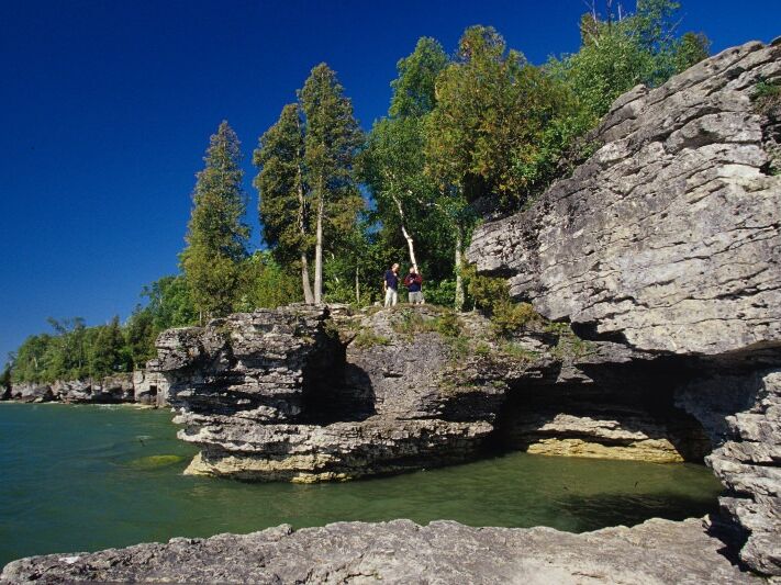 Picture of Cave Point County Park