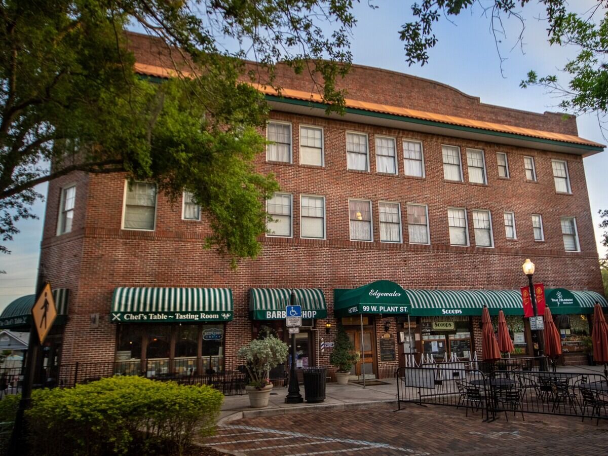 Picture of The Edgewater Hotel B&B Style Inn (Winter Garden)