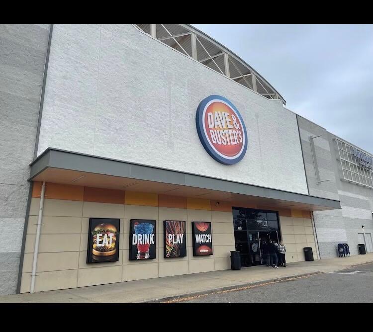 Picture of Dave & Buster's Westbury